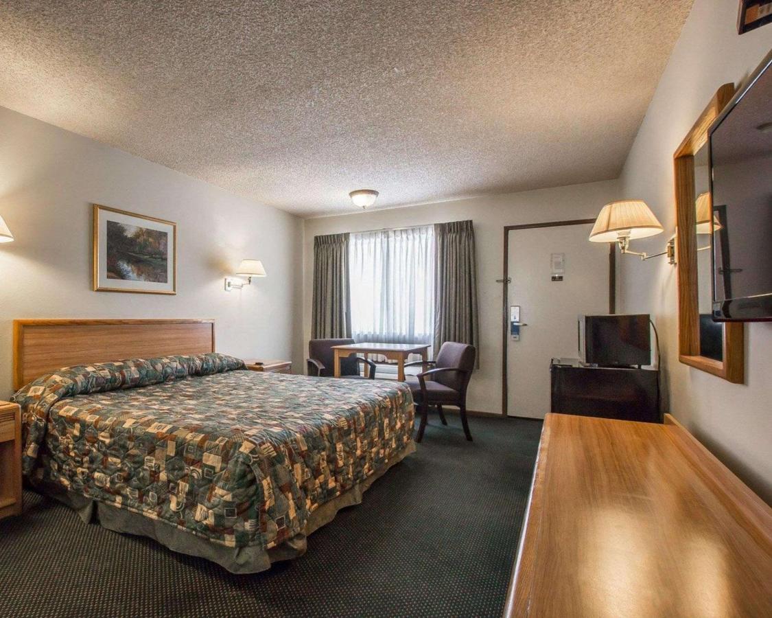 Palm Inn Hotel Near Tyler Mall Riverside Kültér fotó